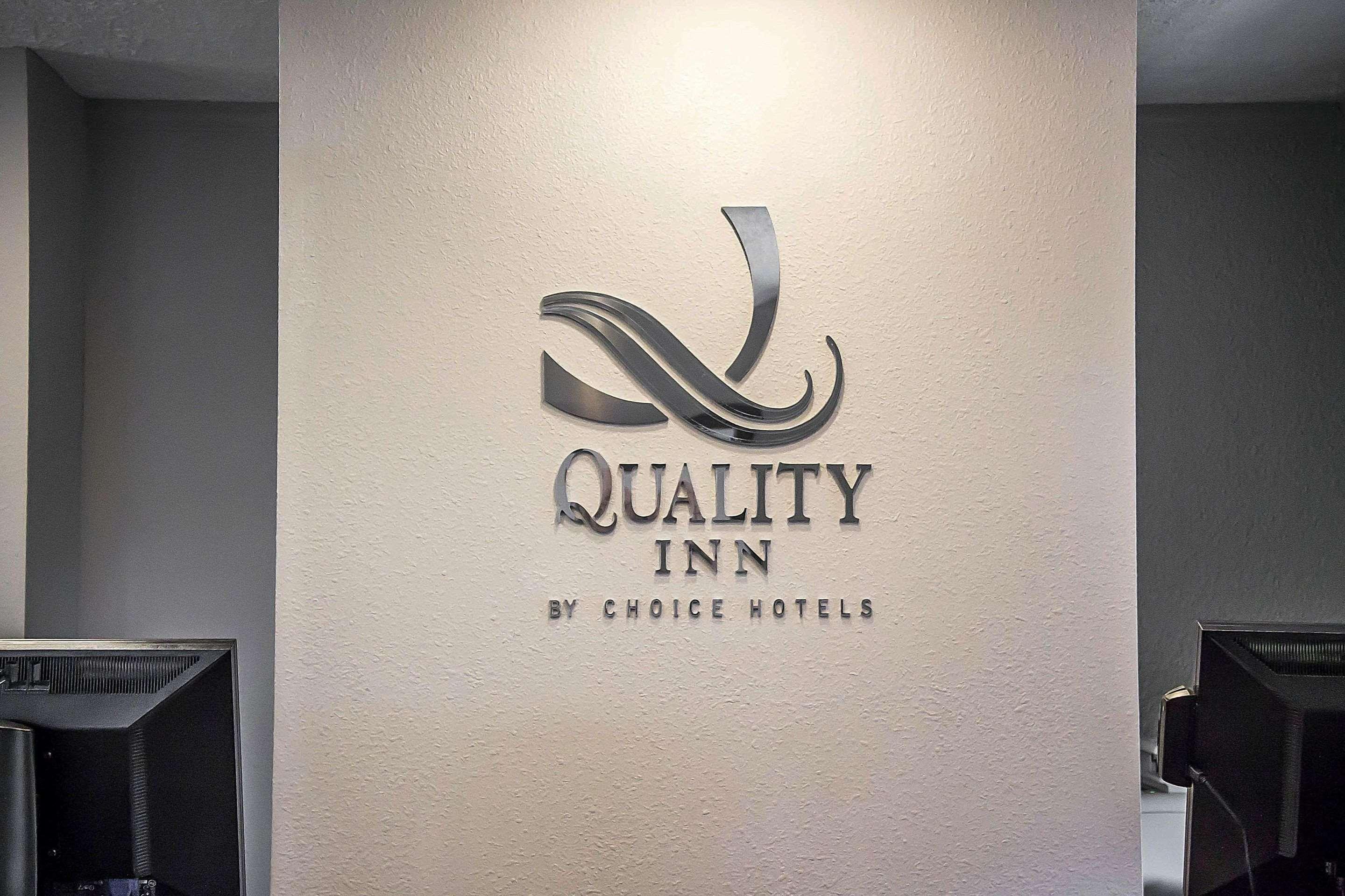 קיימברידג' Quality Inn מראה חיצוני תמונה