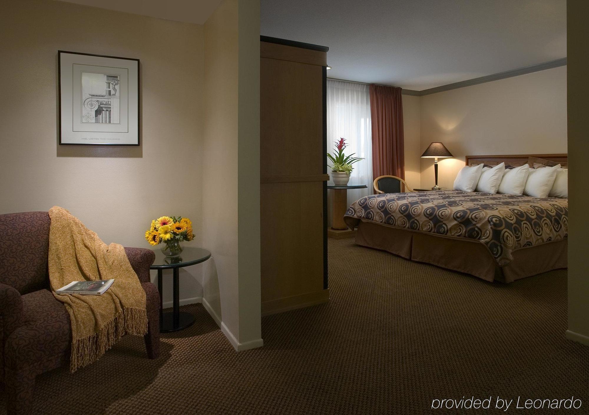 קיימברידג' Quality Inn חדר תמונה